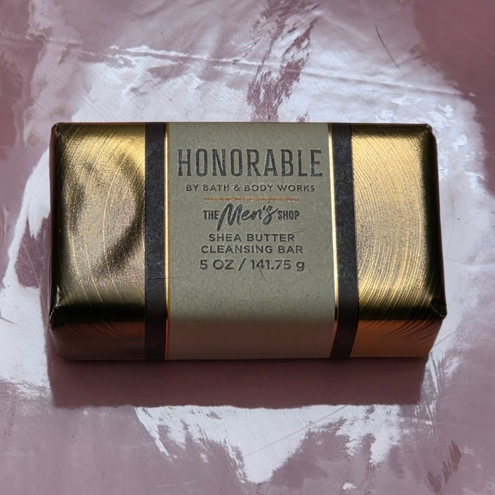 Bath & Body Works Men's Honorable Gold Cleansing Bar Soap NEW